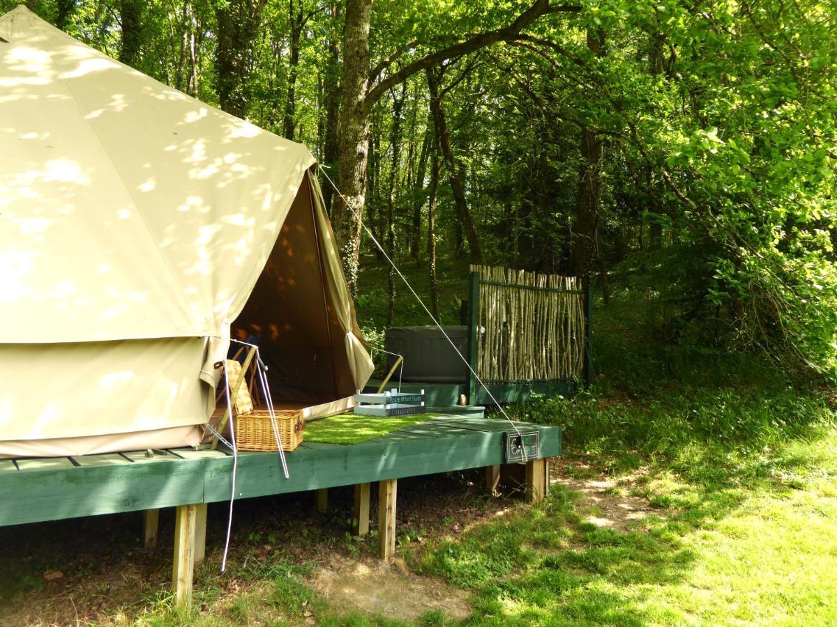 Belair Le Camping Champagnac-de-Bélair Eksteriør billede