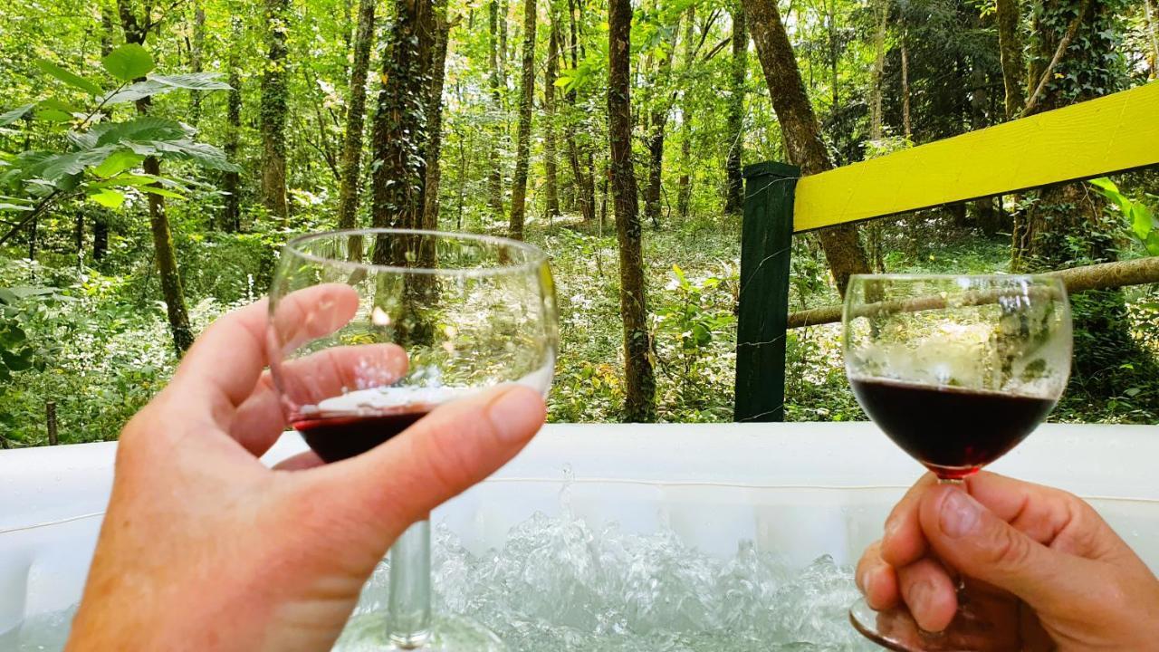 Belair Le Camping Champagnac-de-Bélair Eksteriør billede